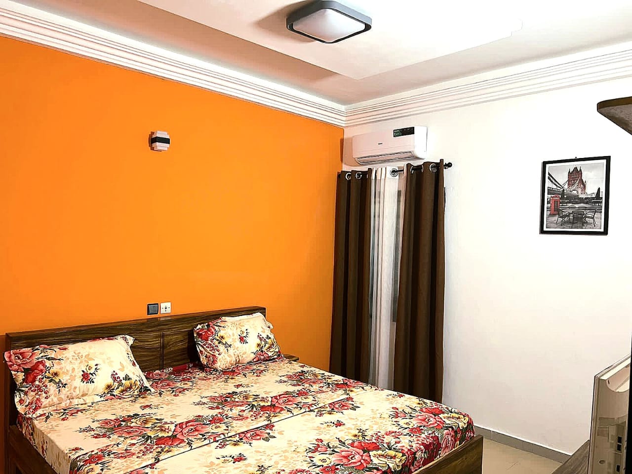 APPARTEMENT MEUBLÉ À LOUER A COTONOU FIDJROSSE