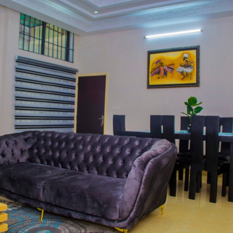 APPARTEMENT MEUBLÉ A LOUER A COTONOU