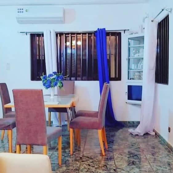 Appartement meublé trois chambres à louer à Cotonou Fidjrossè