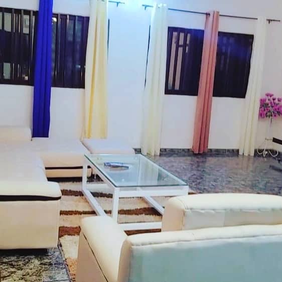 Appartement meublé trois chambres à louer à Cotonou Fidjrossè