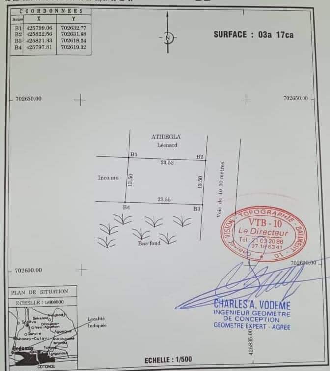 Parcelle nue Clôturée à vendre à Fidjrossè - Akogbato