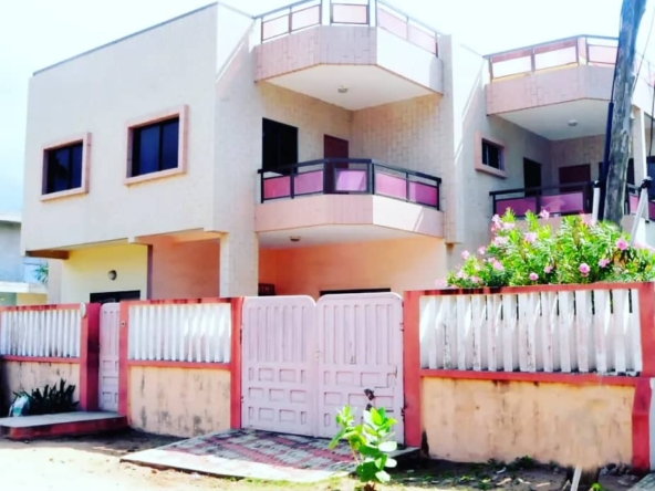 VILLA A VENDRE À COTONOU PK10