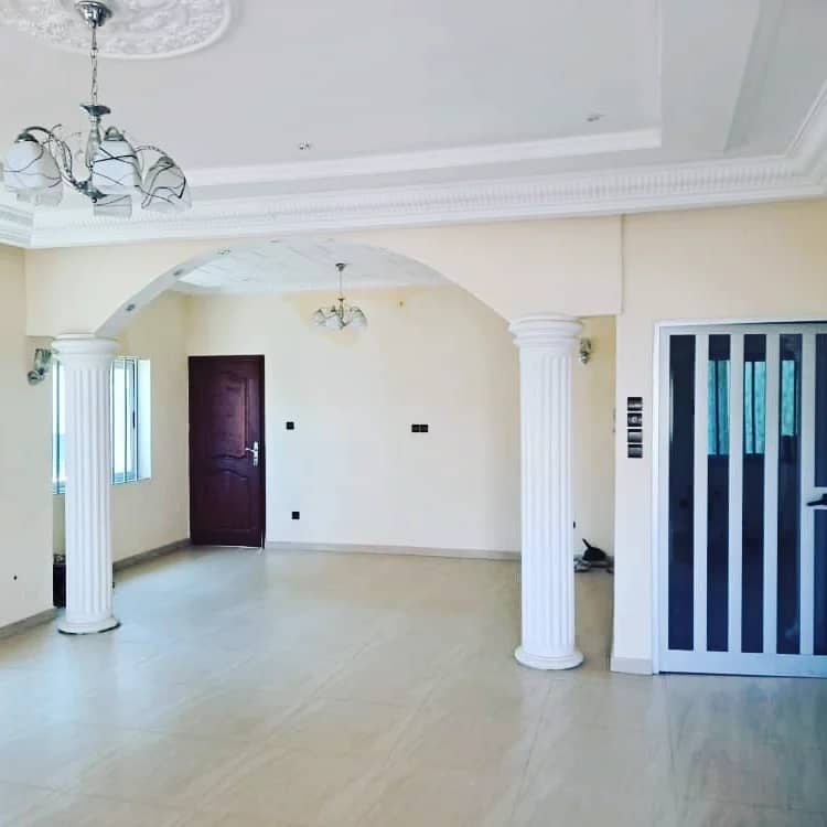 VILLA VUE SUR MER A VENDRE A COTONOU FIDJROSSE