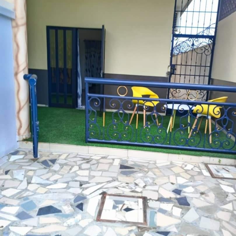 APPARTEMENT MEUBLÉ ENTRÉE PERSONNELLE À LOUER A COTONOU