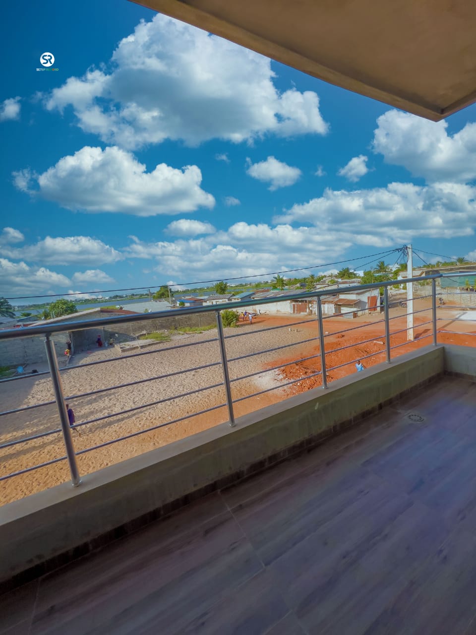 APPARTEMENT MEUBLÉ À LOUER À COTONOU FIDJROSSE