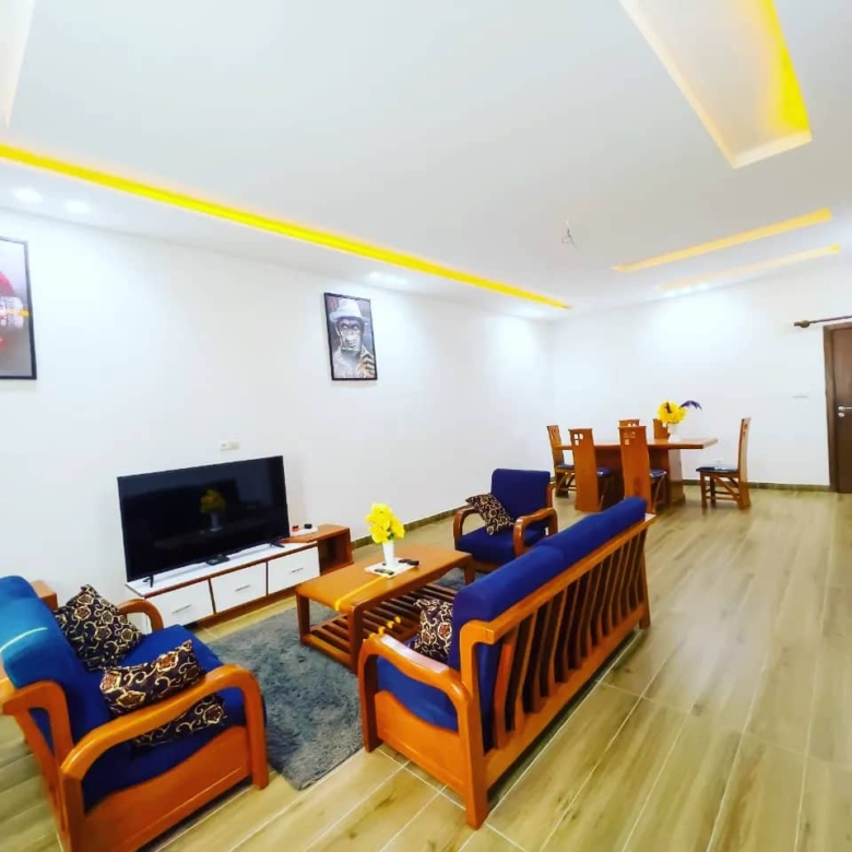 APPARTEMENT MEUBLÉ À LOUER À COTONOU FIDJROSSE