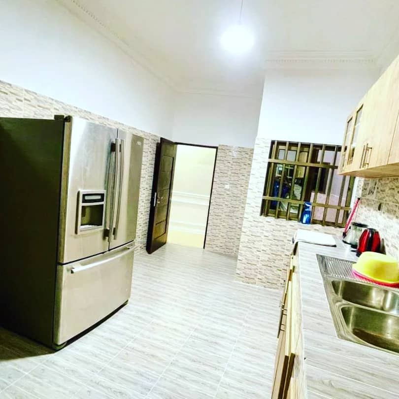 APPARTEMENT MEUBLÉ À LOUER À COTONOU ZOGBO