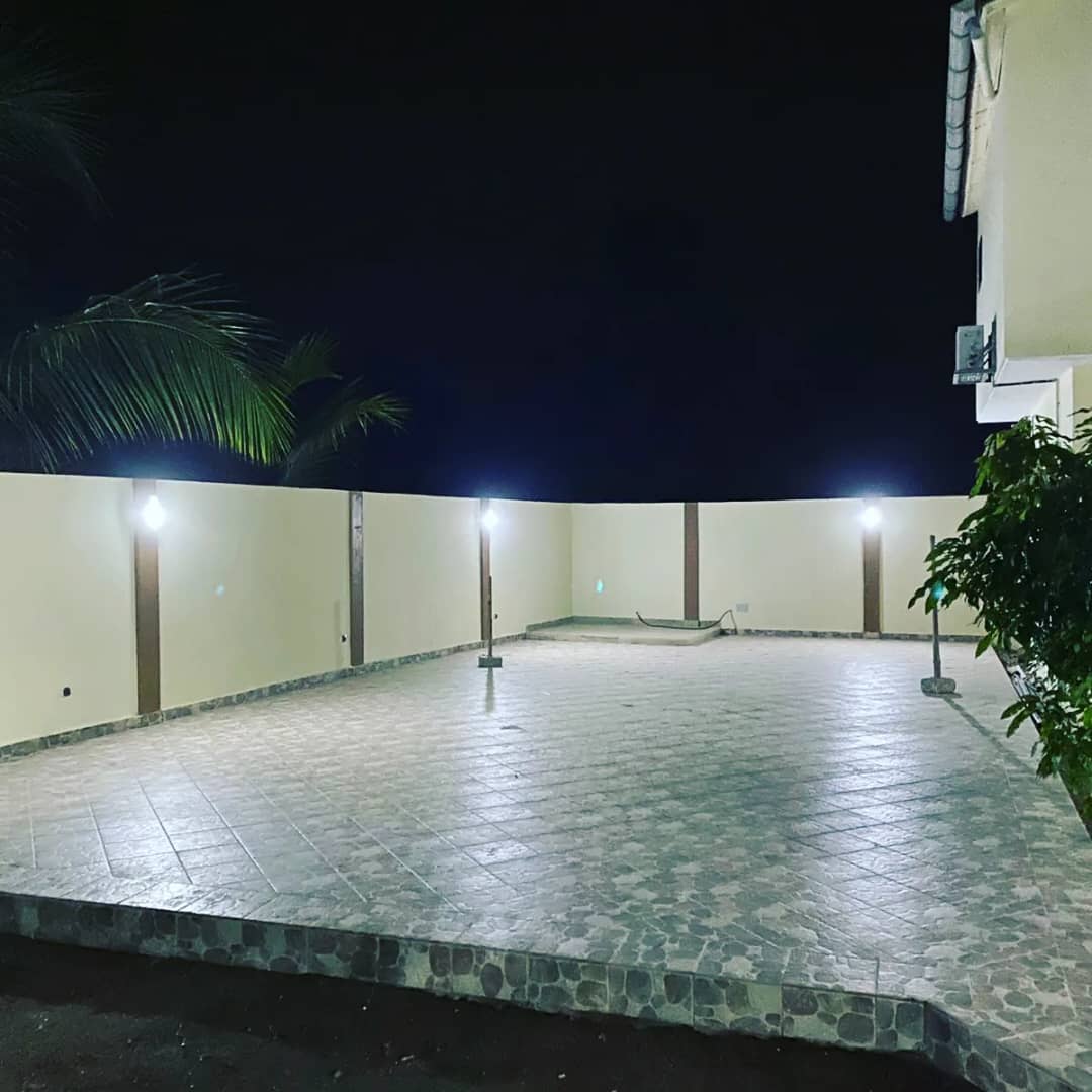 VILLA À VENDRE AU BÉNIN -GRAND POPO