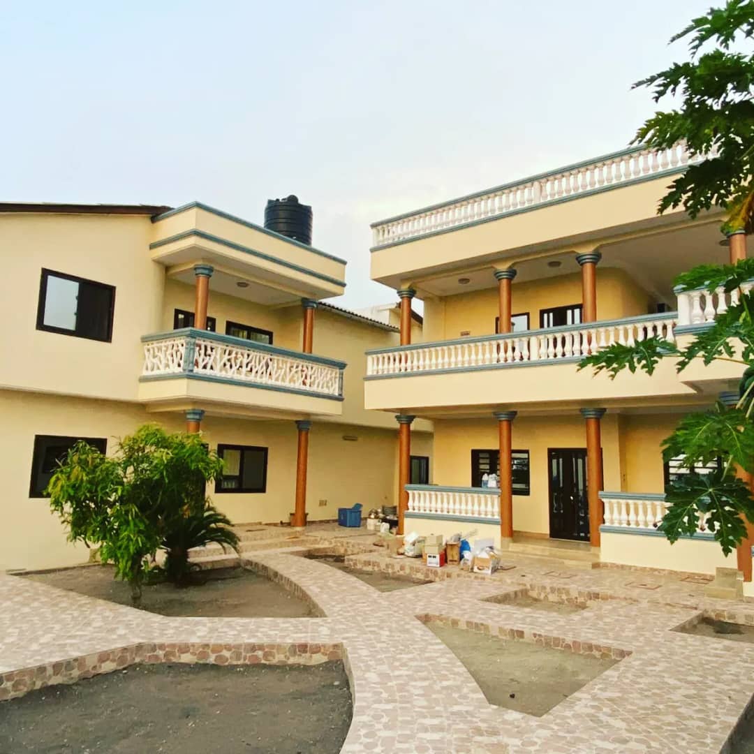 VILLA À VENDRE AU BÉNIN -GRAND POPO