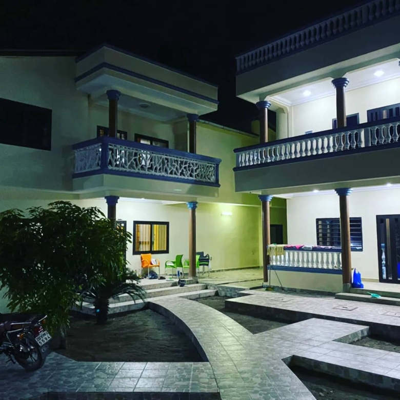 VILLA À VENDRE AU BÉNIN -GRAND POPO