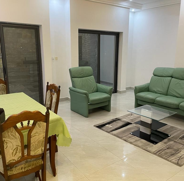 APPARTEMENT MEUBLÉ À LOUER A COTONOU CADJEHOUN