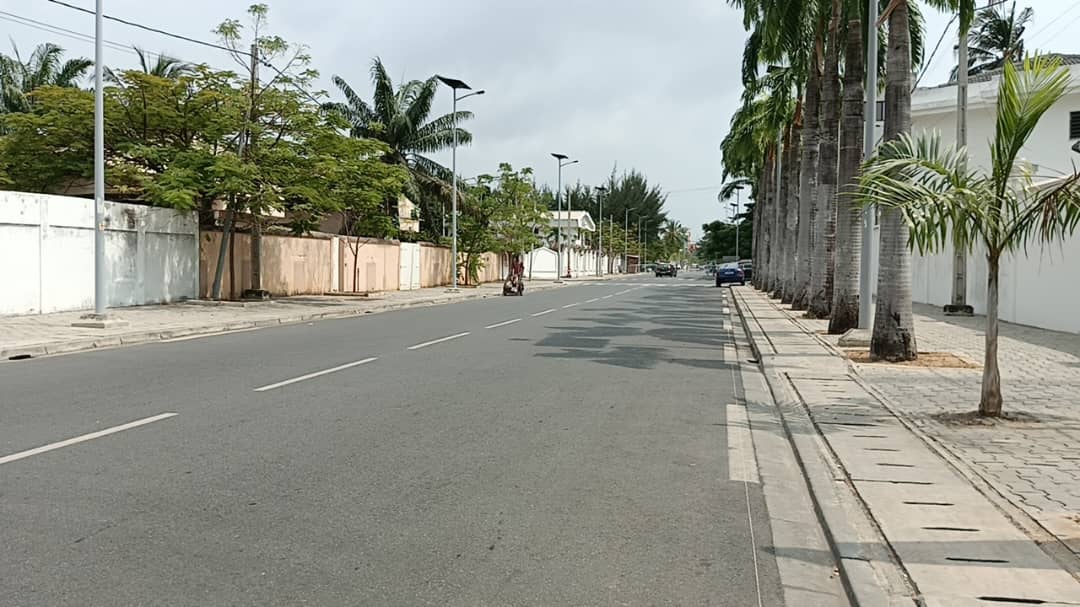 Parcelle à vendre à Cotonou Cocotiers