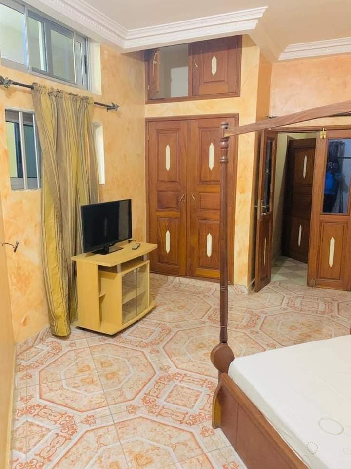 VILLA À VENDRE À COTONOU AKPAKPA PK10