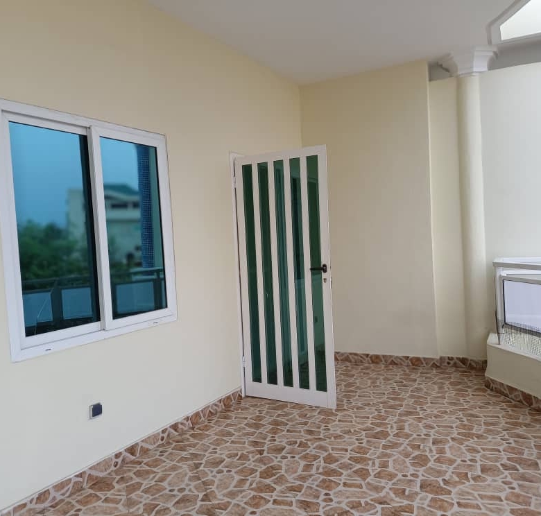 Appartement meublé à louer à Cotonou Fidjrossè