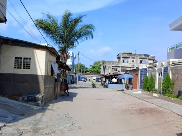 Parcelle à vendre à Cotonou Fidjrossè