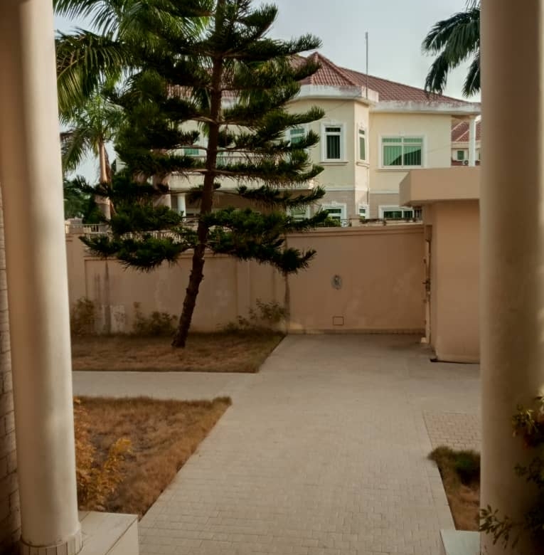 Villa à louer à Cotonou Erevan