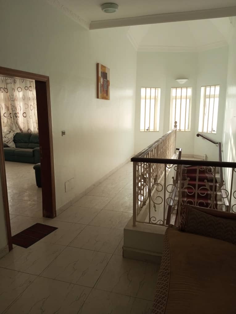 Villa à louer à Cotonou Erevan