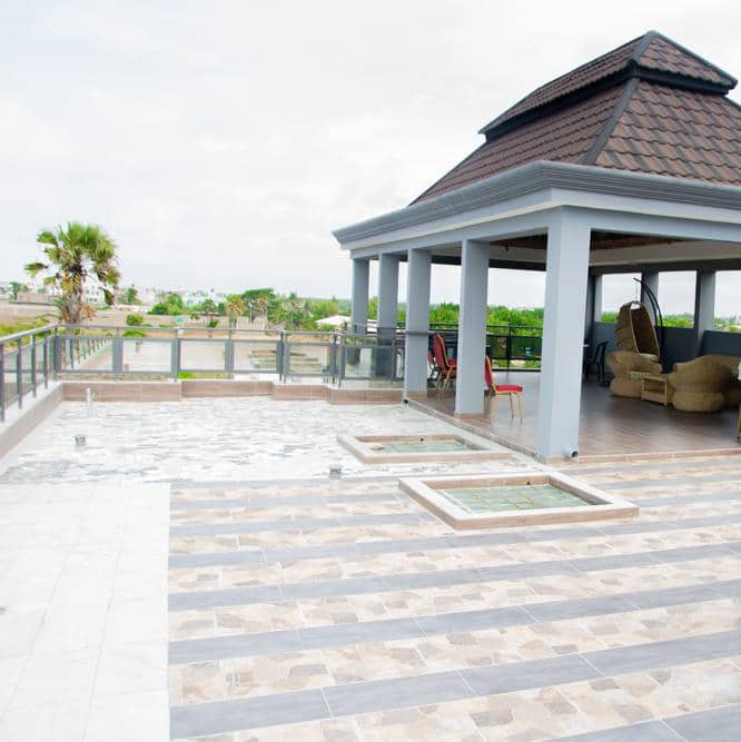 Maison meublée à louer à Cotonou Togbin