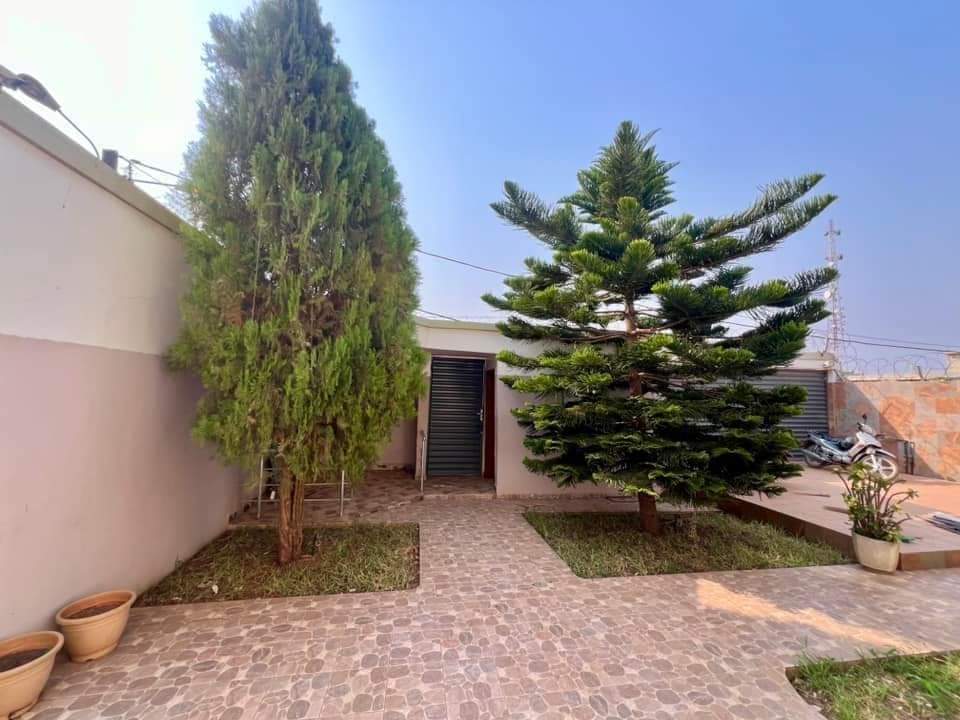 Villa à vendre à Abomey-calavi Zopah