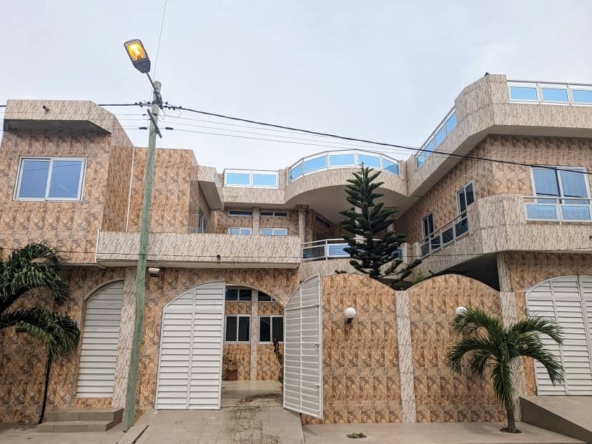 Villa à vendre à Cotonou Fidjrossè