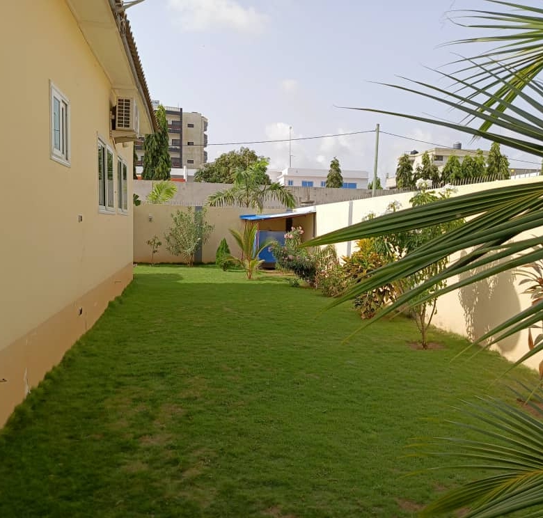 Villa meublée à louer à Cotonou Fidjrossè