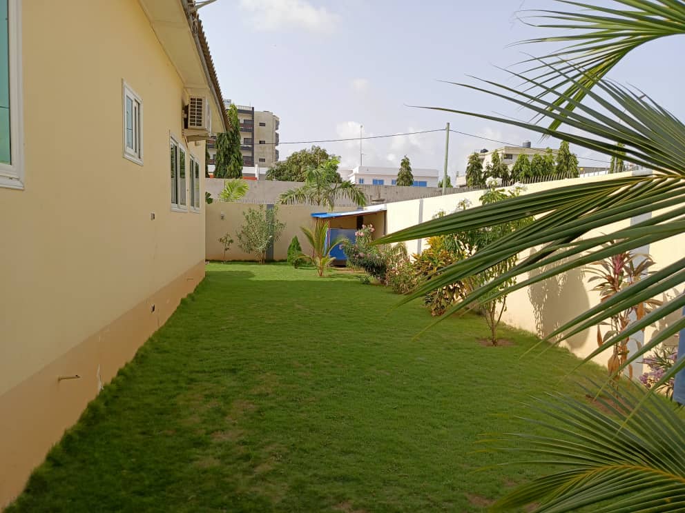 Villa meublée à louer à Cotonou Fidjrossè