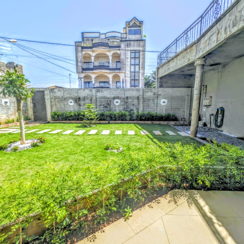 Villa à louer à Cotonou Agla