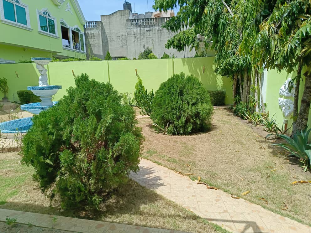 Villa meublée à louer à Cotonou Fidjrossè