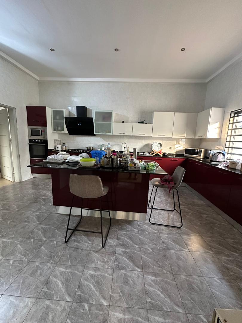 Villa à louer à Cotonou Fidjrossè