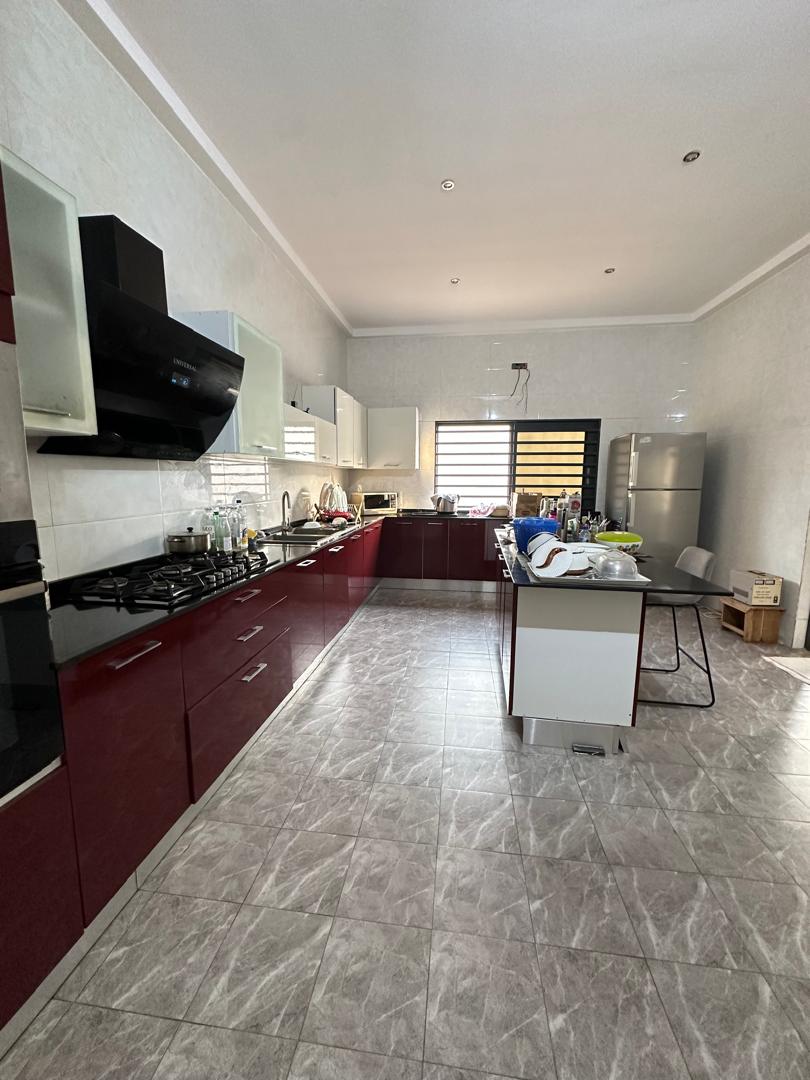 Villa à louer à Cotonou Fidjrossè