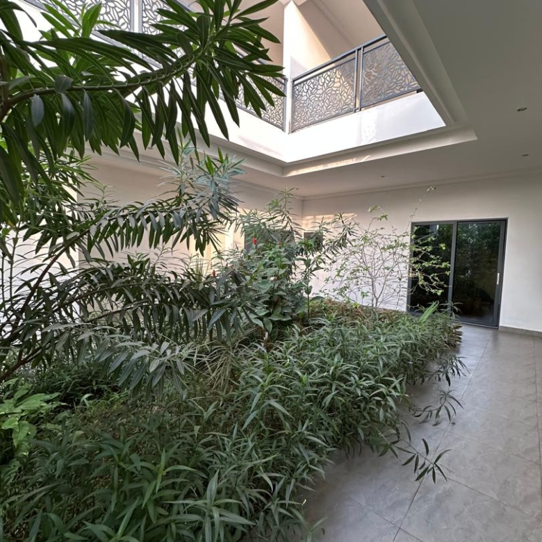 Villa à louer à Cotonou Fidjrossè