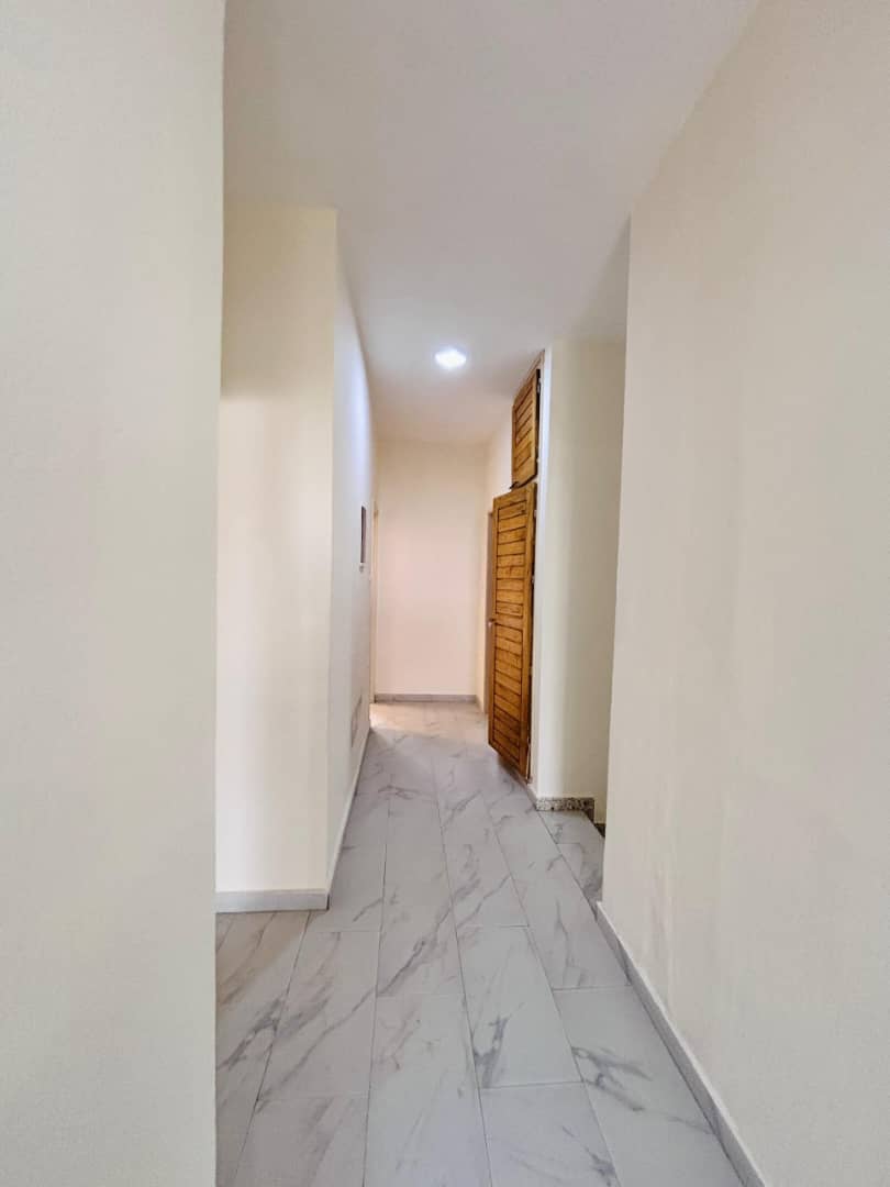 Villa à louer à Cotonou Cocotiers