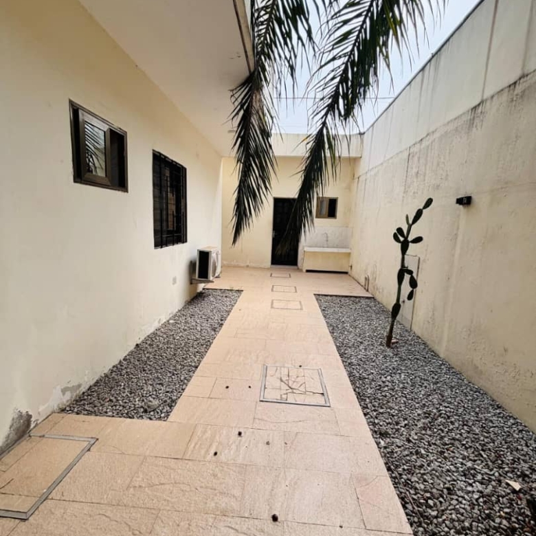 Villa à louer à Cotonou Cocotiers