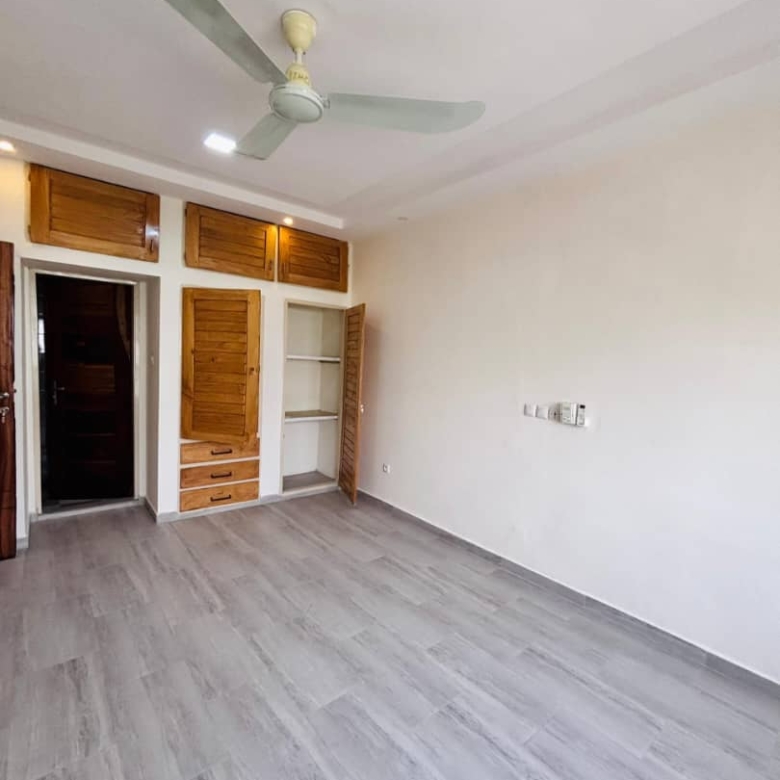 Villa à louer à Cotonou Cocotiers