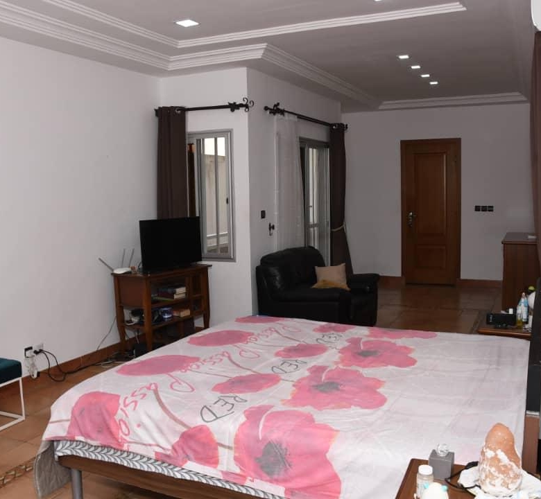 Villa a vendre a cotonou Fidjrosse plage