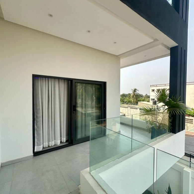 APPARTEMENT MEUBLÉ A LOUER A COTONOU FIDJROSSE