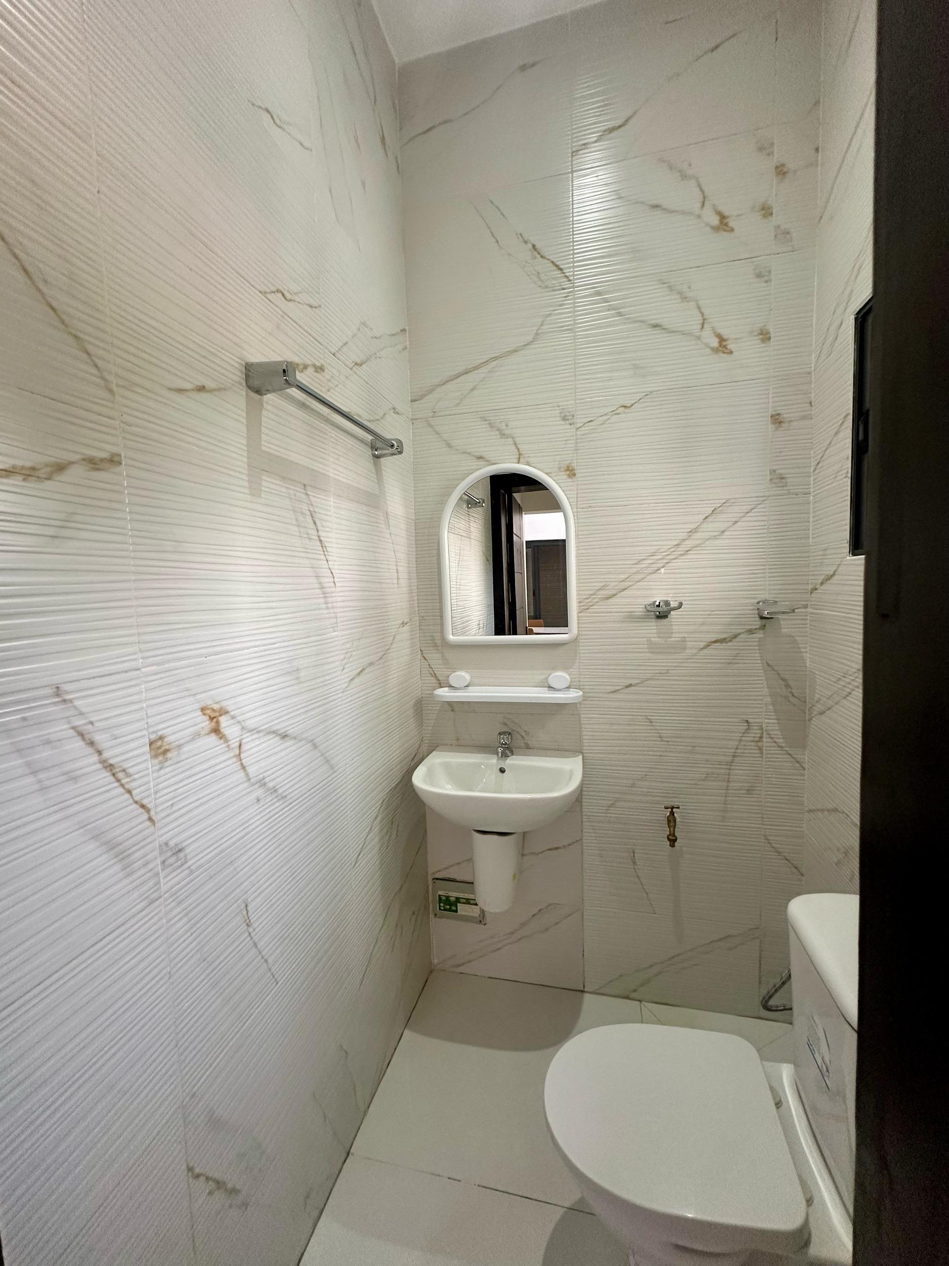 APPARTEMENT MEUBLÉ A LOUER A COTONOU FIDJROSSE