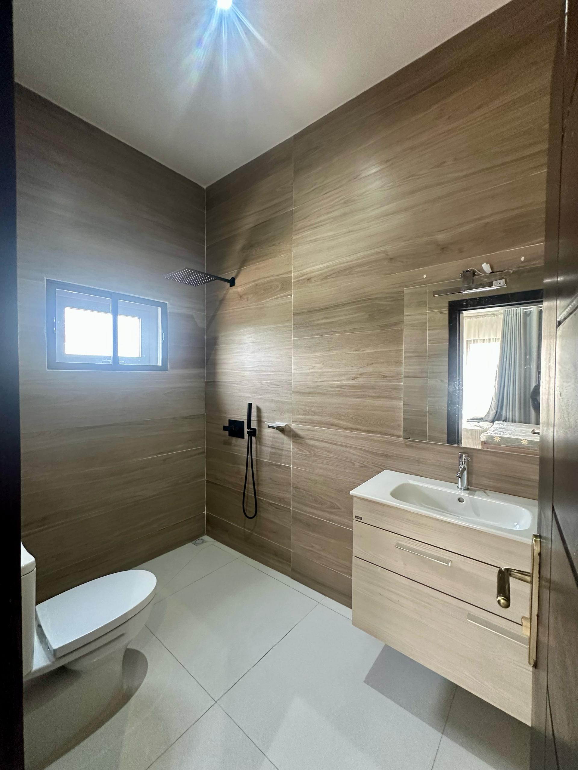 APPARTEMENT MEUBLÉ A LOUER A COTONOU FIDJROSSE