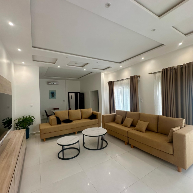 APPARTEMENT MEUBLÉ A LOUER A COTONOU FIDJROSSE