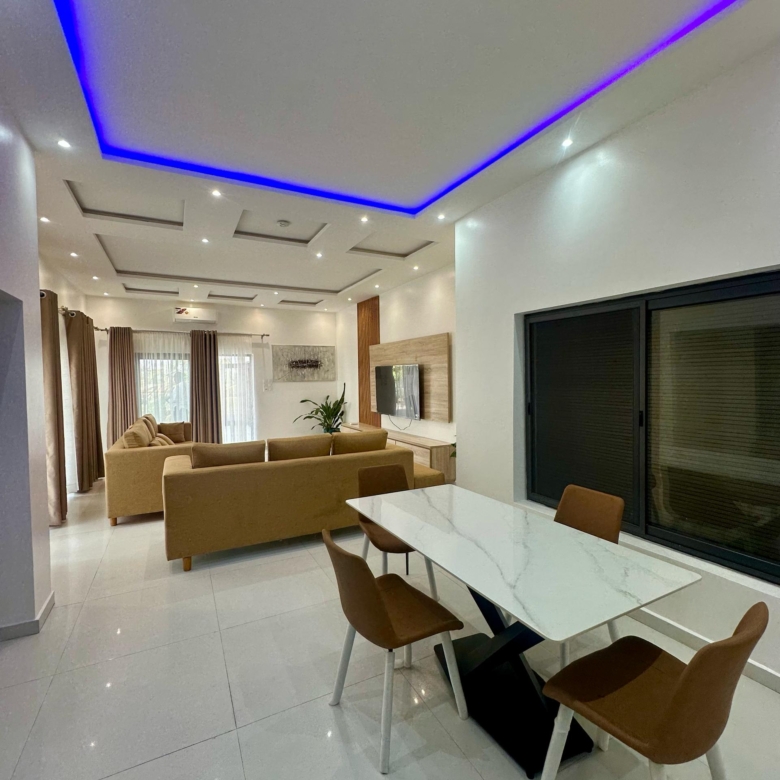 APPARTEMENT MEUBLÉ A LOUER A COTONOU FIDJROSSE