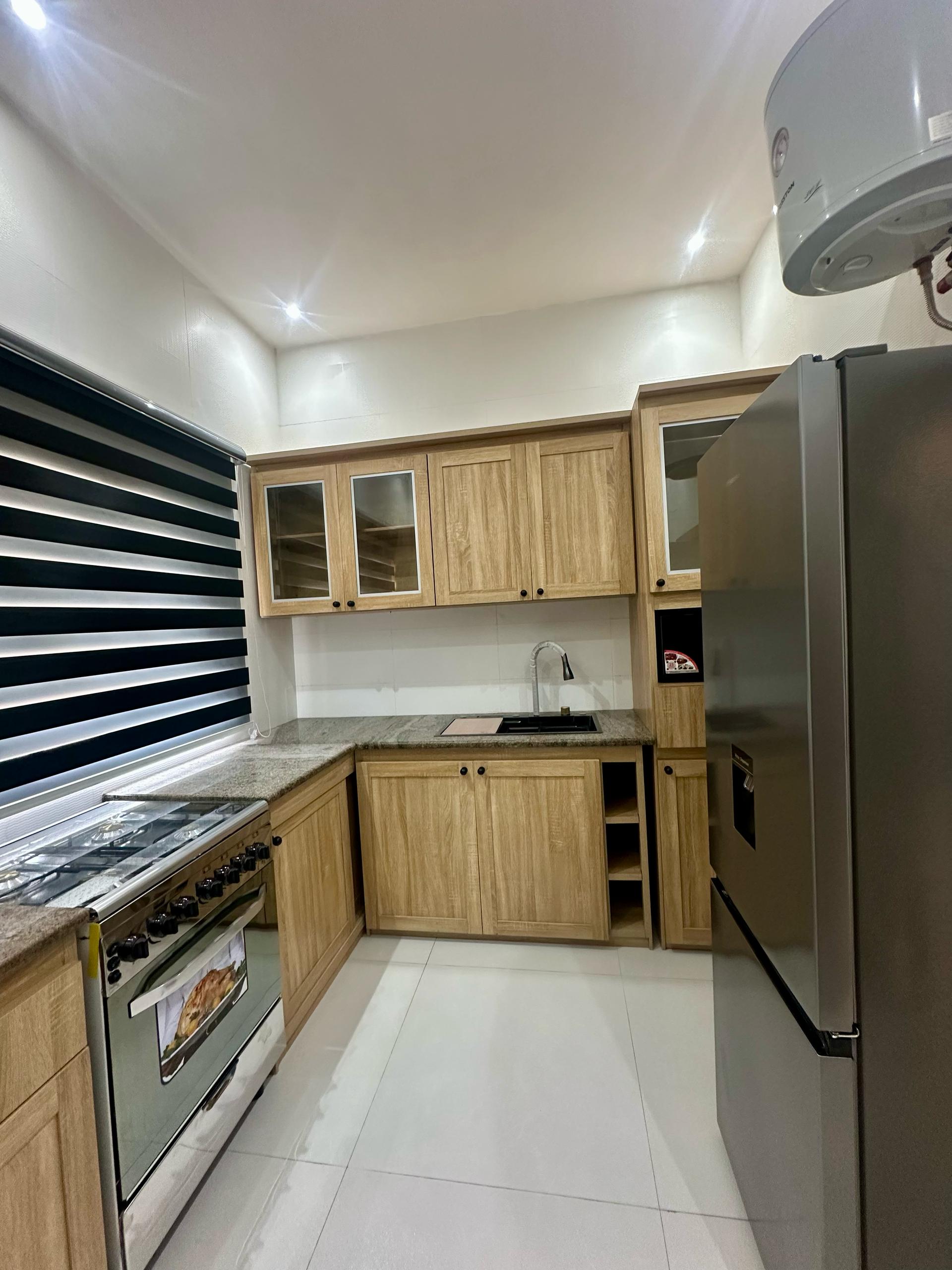 APPARTEMENT MEUBLÉ A LOUER A COTONOU FIDJROSSE