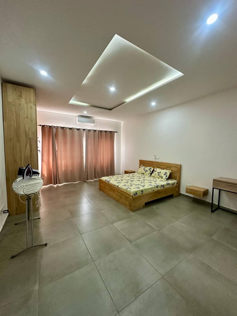 APPARTEMENT MEUBLÉ A LOUER A COTONOU FIDJROSSE