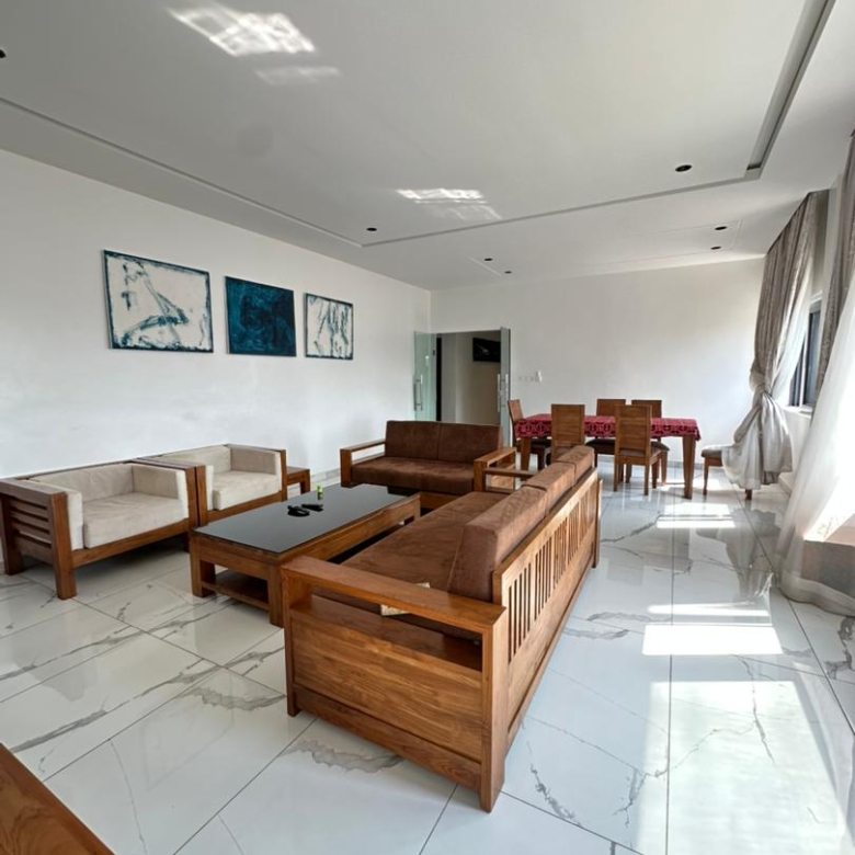 APPARTEMENT MEUBLÉ A LOUER A COTONOU FIDJROSSE PLAGE