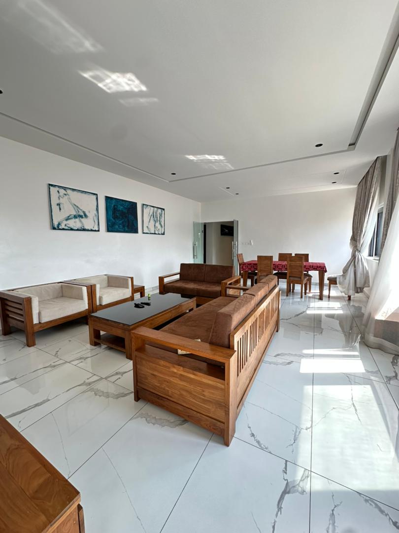 APPARTEMENT MEUBLÉ A LOUER A COTONOU FIDJROSSE PLAGE