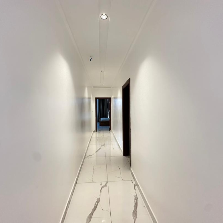 APPARTEMENT MEUBLÉ A LOUER A COTONOU FIDJROSSE PLAGE