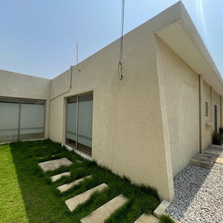 MAISON À LOUER A COTONOU À PÂTE D’OIE