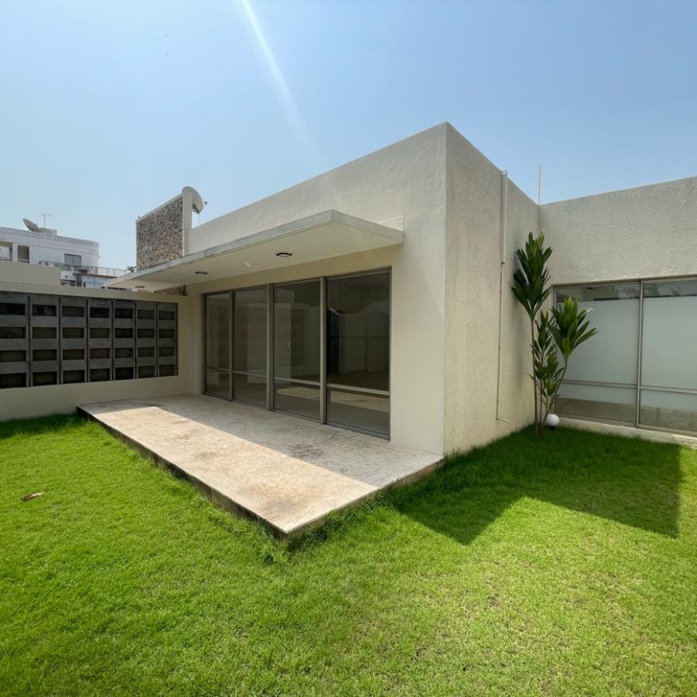 MAISON À LOUER A COTONOU À PÂTE D’OIE