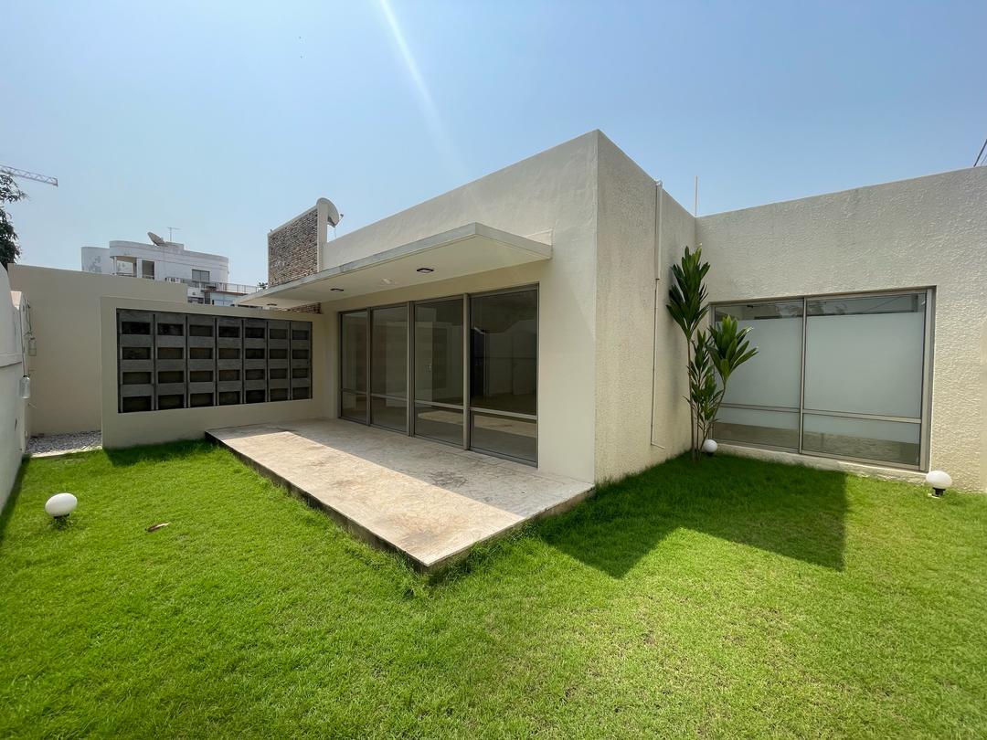 MAISON À LOUER A COTONOU À PÂTE D’OIE