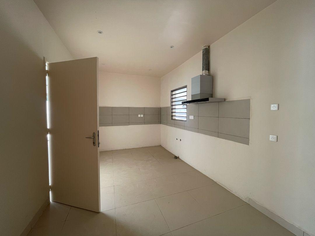 MAISON À LOUER A COTONOU À PÂTE D’OIE