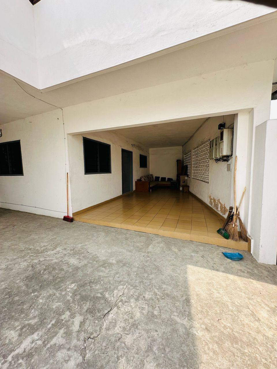 Maison locative à vendre à fidjrossè Aibatin